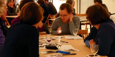 View of audience members at Café des Artistes 4