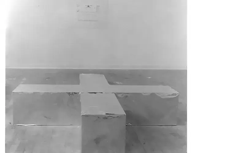 Heinz Mack’s aluminium foil cross sculpture and telegram ‘Make my Absence Positive’ (1970) in studio C.04. Photo